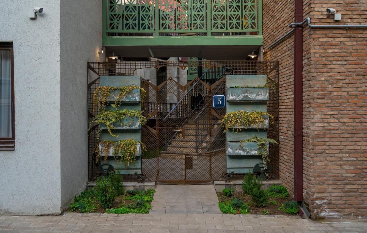 Boutique Kosher Hotel Tourfa Tiflis Exterior foto