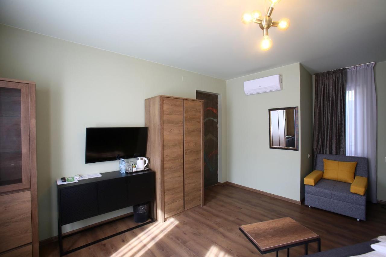 Boutique Kosher Hotel Tourfa Tiflis Exterior foto