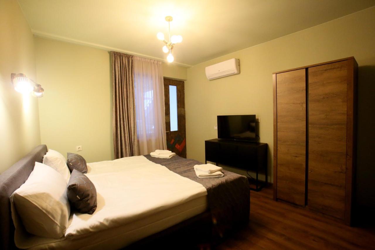 Boutique Kosher Hotel Tourfa Tiflis Exterior foto